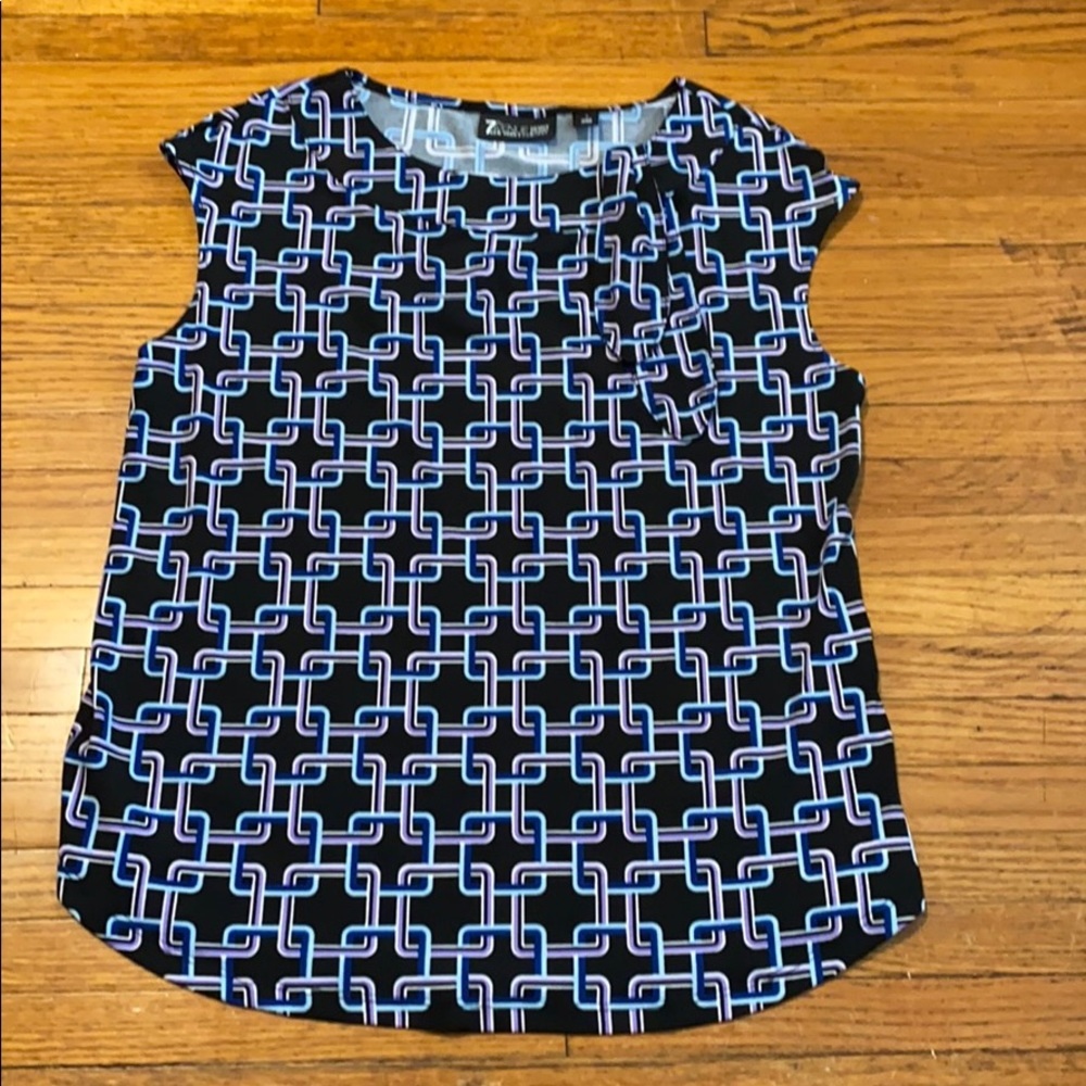 NWOT New York and Company Tie Neck shirt